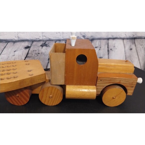 Vintage Solid Wood Truck & Trailer Cribbage Board - Picture 5 of 11